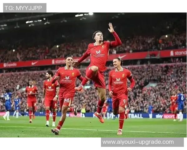 意甲惊现冷门利物浦狂胜多特蒙德五比一乌龙球引发全场狂欢