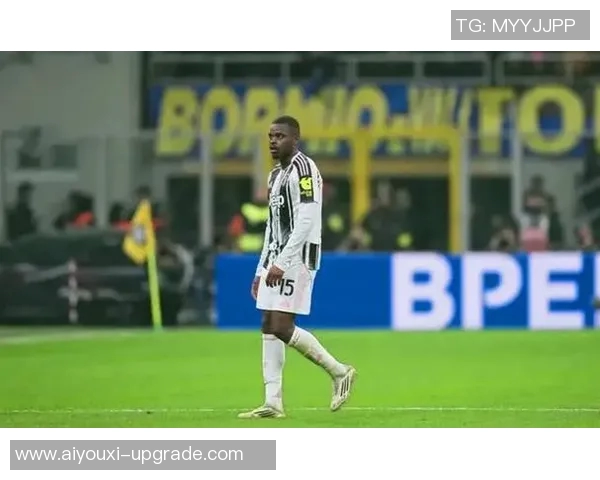 世界杯激战AC米兰绝杀尤文图斯争议判罚引发全场沸腾 世界杯激战AC米兰绝杀尤文图斯争议判罚引发全场沸腾