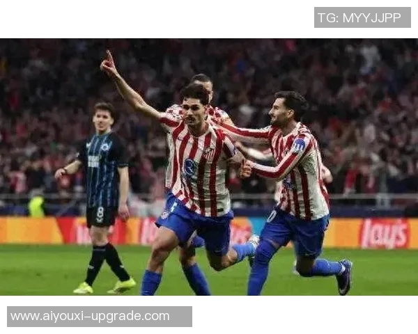 那不勒斯友谊赛大胜马竞帽子戏法引发全场狂欢精彩瞬间回顾