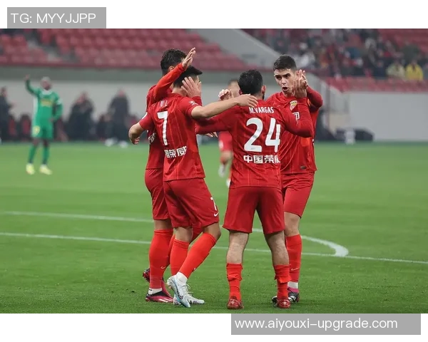 中超精彩对决尤文图斯与巴黎圣日耳曼战平绝杀瞬间引发全场狂欢 中超精彩对决尤文图斯与巴黎圣日耳曼战平绝杀瞬间引发全场狂欢