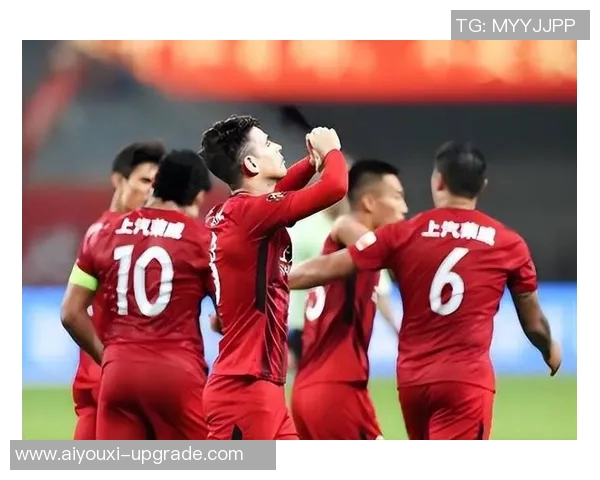 中超精彩对决里昂大胜曼联三球绝杀瞬间引发全场狂欢